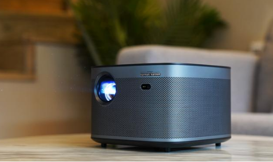 大屏不只有影院 極米H3投影儀打造家庭觀影儀式感