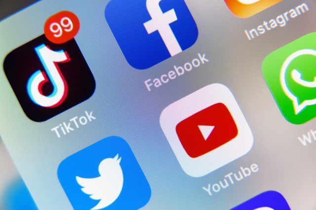 GitHub 重新上架 YouTube 視頻下載代碼，并啟動 100 萬美元辯護基金