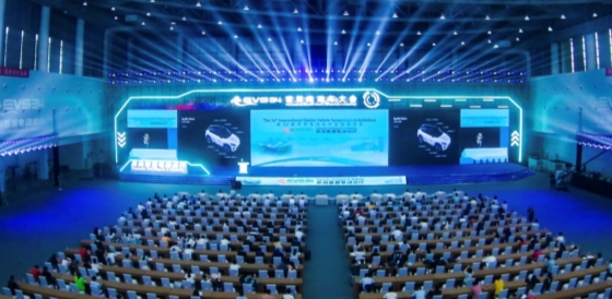 共享無人車商業(yè)化迎來新格局,百度魏東提出三個關鍵變化