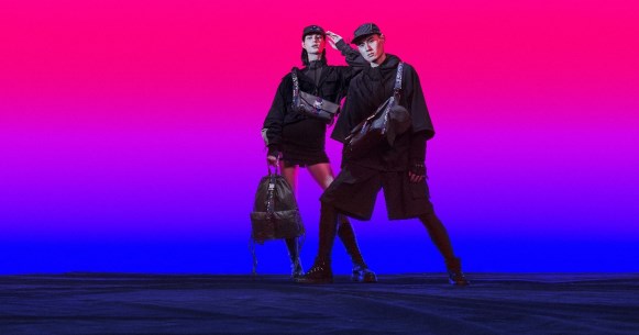 ROG首次走向街頭 以二進制代碼輸出機能潮流