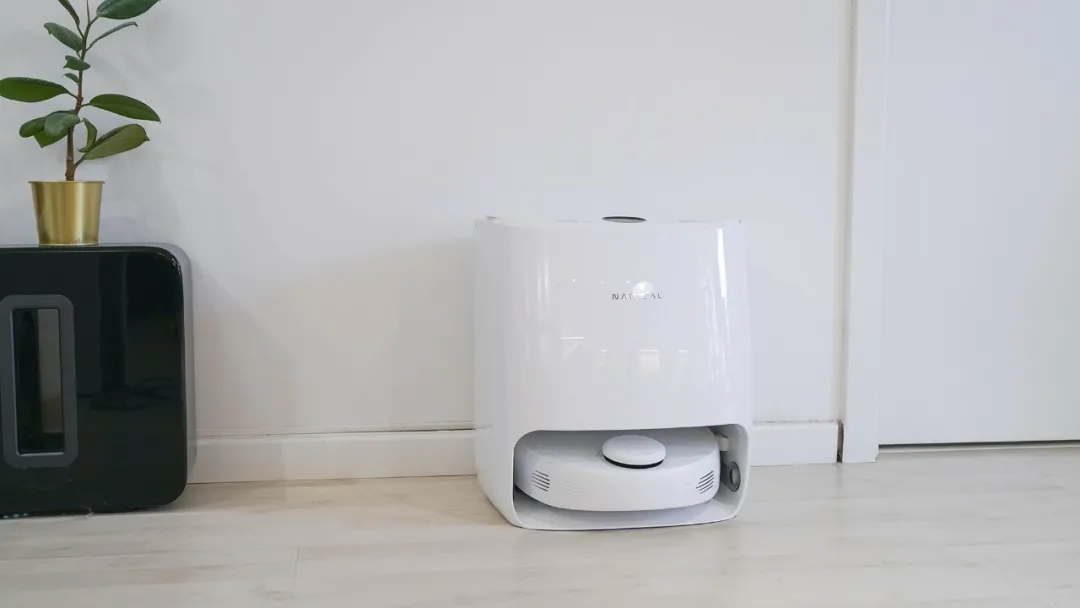 云鯨和科沃斯掃拖機器人哪個好?云鯨讓上班族的家也能一塵不染