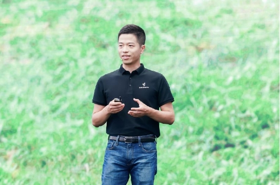 九號公司用科技重新定義割草機，賽格威割草機器人重磅發布