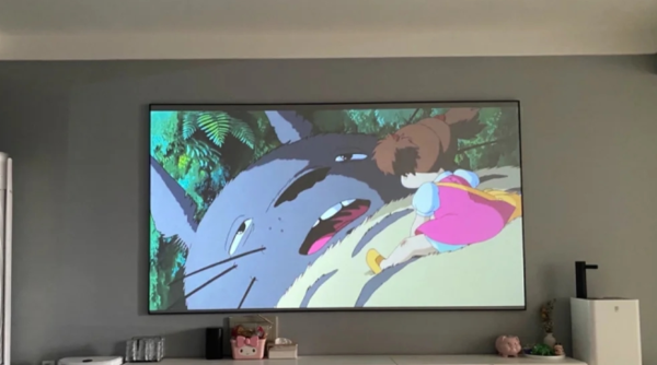 白天看得清的投影儀，當貝X3激光投影儀白天也可以看