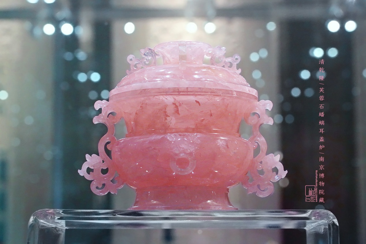 Lati重新定義歷史，讓文明在時光中疊加新生