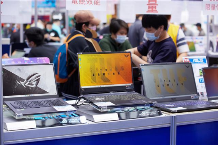 消息人士:2022 年全球 PC 出貨量可能下降 10% 以上