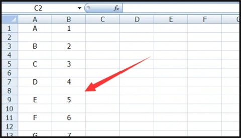 excel怎么刪除大量的空白行和列 excel刪除多余的行列的方法