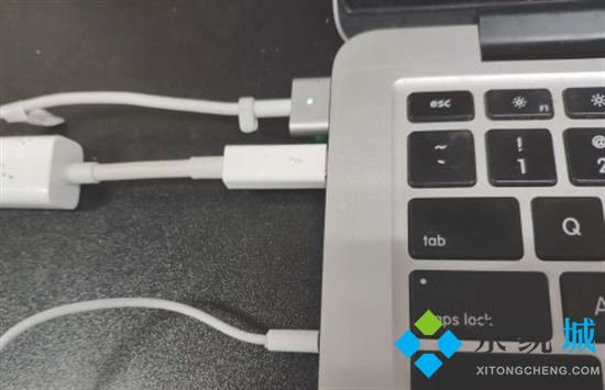 蘋果電腦開不了機怎么回事 蘋果電腦突然黑屏開不了機怎么辦