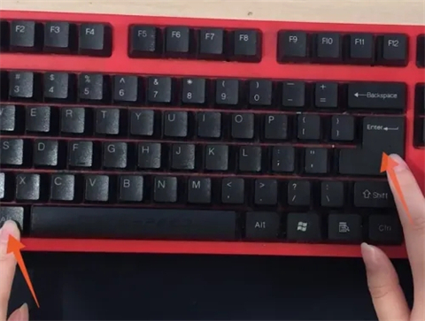 excel表格怎么換行 excel表格換行的三種操作方法